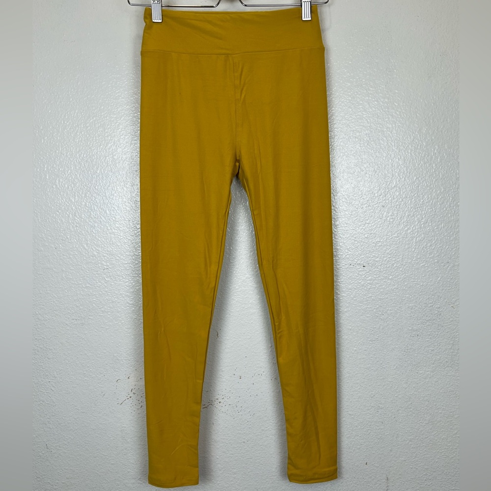 NWOT LuLaRoe Leggings Beautiful in Mustard Yellow Size OS